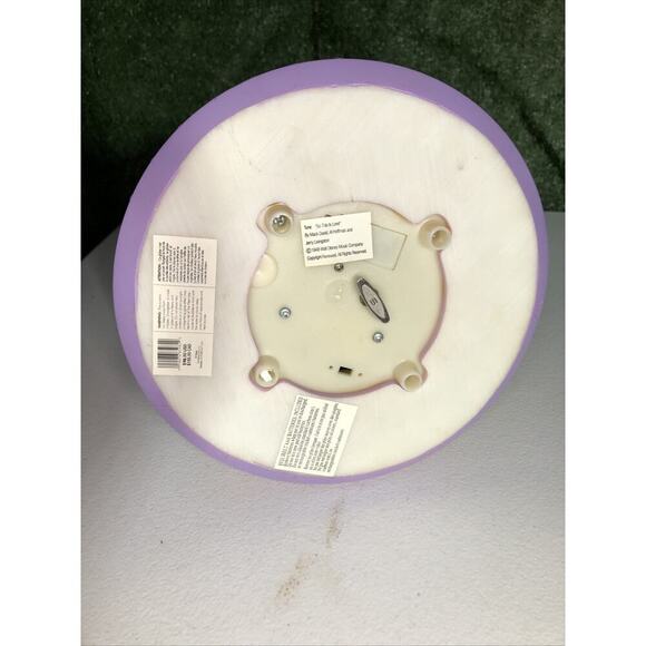 Disney Princess Musical Carousel Snow Globe - SMALL CHIP - Tested Works - Picture 5 of 5